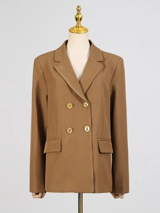 Eleganter brauner zweireihiger Damenblazer mit unikaler weißer Linealskala am Kragen