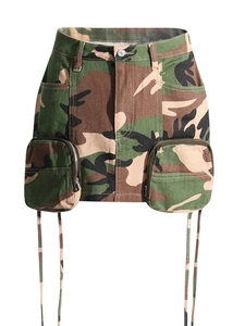 Women's high waist camouflage cargo skirt with large zipper pockets and stylish straps