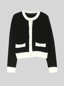 Gilet en maille contrasté noir et blanc pour femmes avec col rond et cinq boutons devant