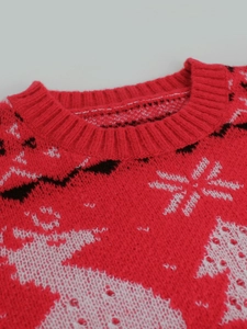 Robe de Noël en tricot rouge avec motifs de renne et flocons et col rond