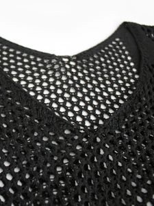 Robe de plage noire en maille ajourée avec col en V et texture nid d'abeille légère