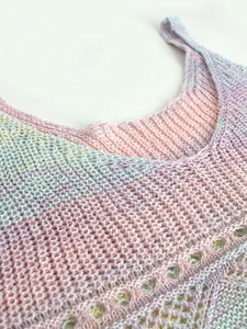Gilet de plage en maille pour femme avec dégradé macaron et détails ajourés d'été