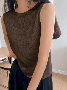 Women's crew neck sleeveless knit vest in coffee brown, casual spring summer style