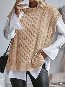 Women Casual Cable Knit Sweater Vest Round Neck Sleeveless Acrylic Knitted Waistcoat Pullover Fall Winter Fashion Top