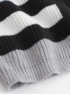 Gilet en maille rayée à manches longues pour femmes avec finitions bord-côte gris
