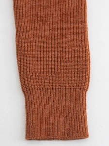 Pull en maille caramel avec poignets côtelés épais et manches longues texturées chic