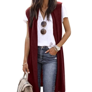 Gilet long sans manches pour femme en bordeaux, gilet ouvert en maille légère