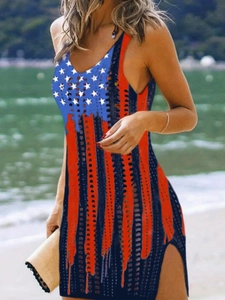 Women's V-neck sleeveless knit dress with US flag print and side slit for summer beach wear