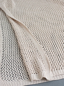 Robe en tricot évidée sans manches à col en V pour femmes pour les vacances à la plage
