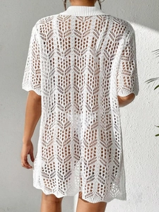 Cache-maillot de plage blanc en maille crochetée à manches courtes avec motifs géométriques