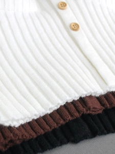 Ensemble de 3 débardeurs en maille côtelée avec boutons en bois, blanc, marron et noir