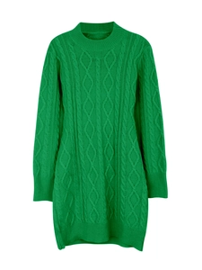Detailed cable-knit texture and ribbing on this green long sleeve knit midi dress