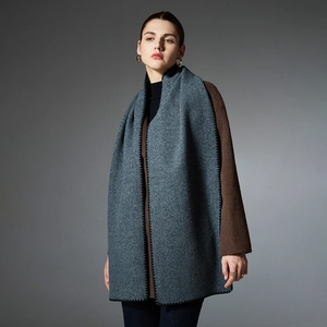 Winter reversible cashmere scarf in dark grey and brown with elegant black lockstitch edges