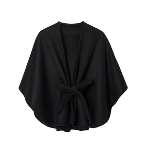 Cape poncho noire pour femme avec ceinture ajustable en laine pour l'automne-hiver