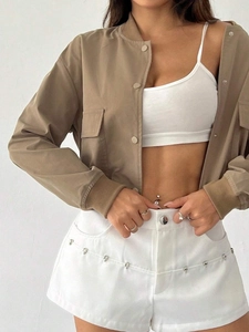 Women's casual short baseball jacket in khaki with cargo pockets and white shorts