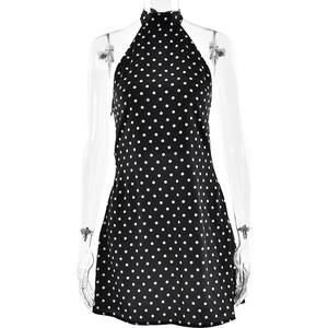 Robe courte française à pois avec col licou et dos nu, coupe ajustée pour l'été