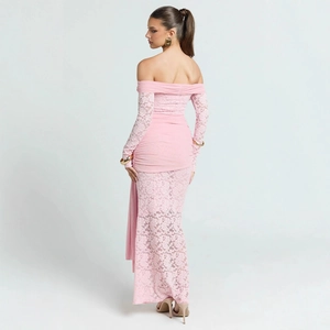 Elegant pink off-shoulder long sleeve lace maxi dress with slim fit mermaid silhouette