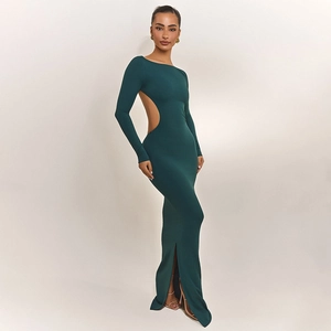 Robe longue moulante vert foncé à manches longues avec découpe à la taille et fente avant
