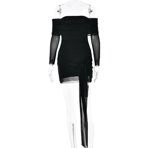 Robe moulante noire sexy à épaules dénudées avec manches longues et détails froncés