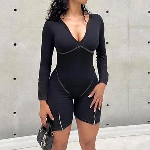 Combinaison Femme Sexy Col V Côtelé Manches Longues Couleur Unie Slim Fit Bodycon Romper Haute Élasticité Combinaison Courte Streetwear