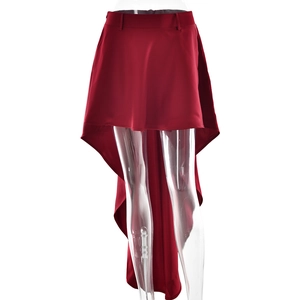 Elegante gonna in raso rosso vino con orlo asimmetrico e design fluido e setoso