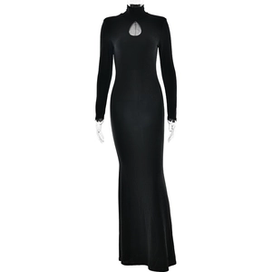 Robe longue élégante noire à manches longues avec col montant, découpe goutte et sirène