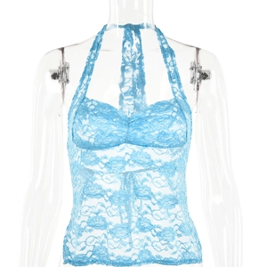Haut licou bleu clair en dentelle avec broderie florale et texture transparente