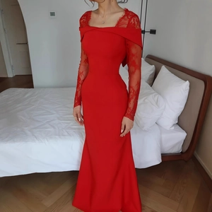 Robe de Soirée Sexy Rouge en Dentelle Manches Longues Col Carré Dos Nu Coupe Ajustée Sirène Maxi Robe pour Fête Mariage Banquet