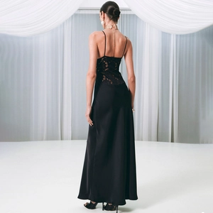 Elegantes schwarzes Satin-Trägerkleid mit Spitzenrücken und bodenlanger Meerjungfrau-Form