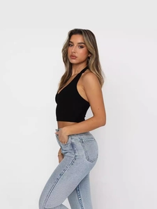 Haut court dos nu noir moulant pour femme avec col en V et style d'été épuré