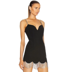 Schickes schwarzes Minikleid mit V-Ausschnitt, glitzernden Diamantfransen und schmalen Trägern
