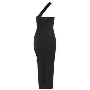 Detail of the back hidden zipper closure on the slim fit black one shoulder dress