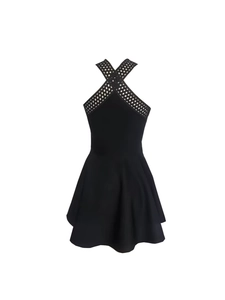 Robe licou noire élégante avec patchwork en maille ajourée et jupe évasée de ligne A