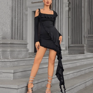 Robe Courte Asymétrique à Volants Épaules Dénudées Femme Noir Manches Longues Moulante Soirée Cocktail