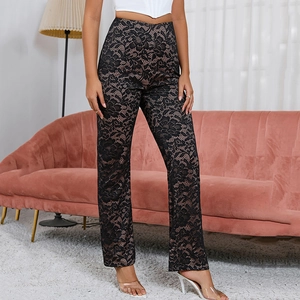Pantalon en dentelle florale noire à taille haute pour femme avec doublure chair élégant