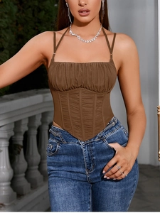 Detailansicht des braunen Mesh-Korsett-Halterneck-Tops mit Faltenbrust und Schlankheitsnähten
