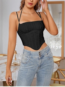 Detail eines sexy schwarzen Mesh-Korsett-Tops mit Stäbchen und Falten für Damen