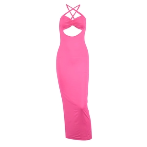 Robe longue moulante rose vif avec licou, découpes et design plissé sur la poitrine