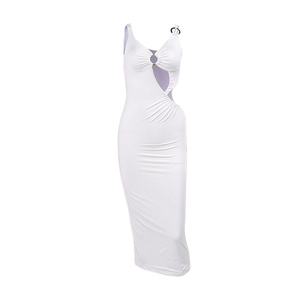 Weißes figurbetontes Maxikleid mit Cut-Outs und bernsteinfarbenem Ring für Damen