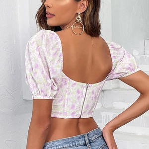 Floral print chiffon crop top for women featuring puff sleeves and back zipper closure