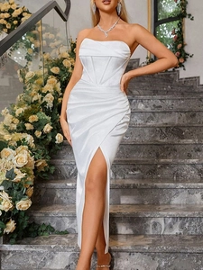 Robe Longue en Satin Sans Bretelles Élégante Femmes Sexy Corset à Baleines Moulante Robe de Soirée Fente Haute Froncée