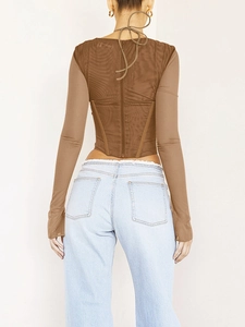 Vue arrière d'un haut corset marron avec manches en tulle et fermeture éclair invisible
