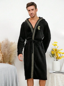 Peignoir à Capuche Épais pour Hommes Velours de Faux Vison Vêtements de Nuit Broderie Bordure Étoile Dorée Robe de Chambre Chaude Hiver