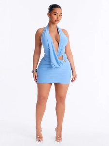Abito bodycon azzurro sexy allacciato al collo con scollo a V profondo e tagli laterali