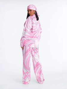 Set da donna 3 pezzi con camicia stampata, pantaloni a gamba larga e foulard in rosa