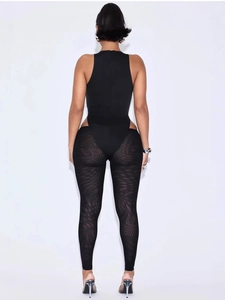 Damen Jumpsuit Set in Schwarz mit Cut-Outs und eng anliegender Mesh-Hose