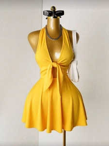 Damen Sexy Halter Deep V Ausschnitt Minikleid Rückenfrei Schleife Vorne Ausschnitt A-Linie Sommer Party Club Kleid Ärmellos