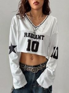 Damen American Style weißes Mesh-Crop-Top mit Radiant 10-Print und Sternenärmeln