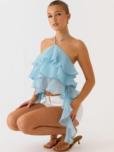 Elegante top a fascia celeste con balze a strati e schiena scoperta con laccetti