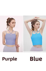 Détails des bretelles croisées et découpe goutte sur débardeurs de yoga violets et bleus